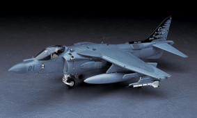 07228 Самолет AV-8B Harrier II Plus